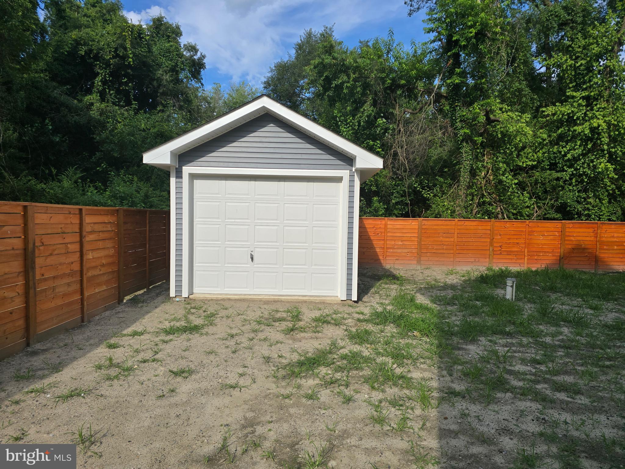 MANOKIN - Residential