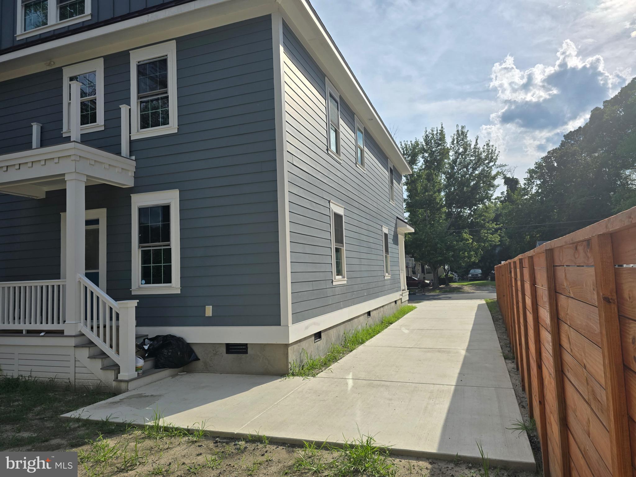 MANOKIN - Residential