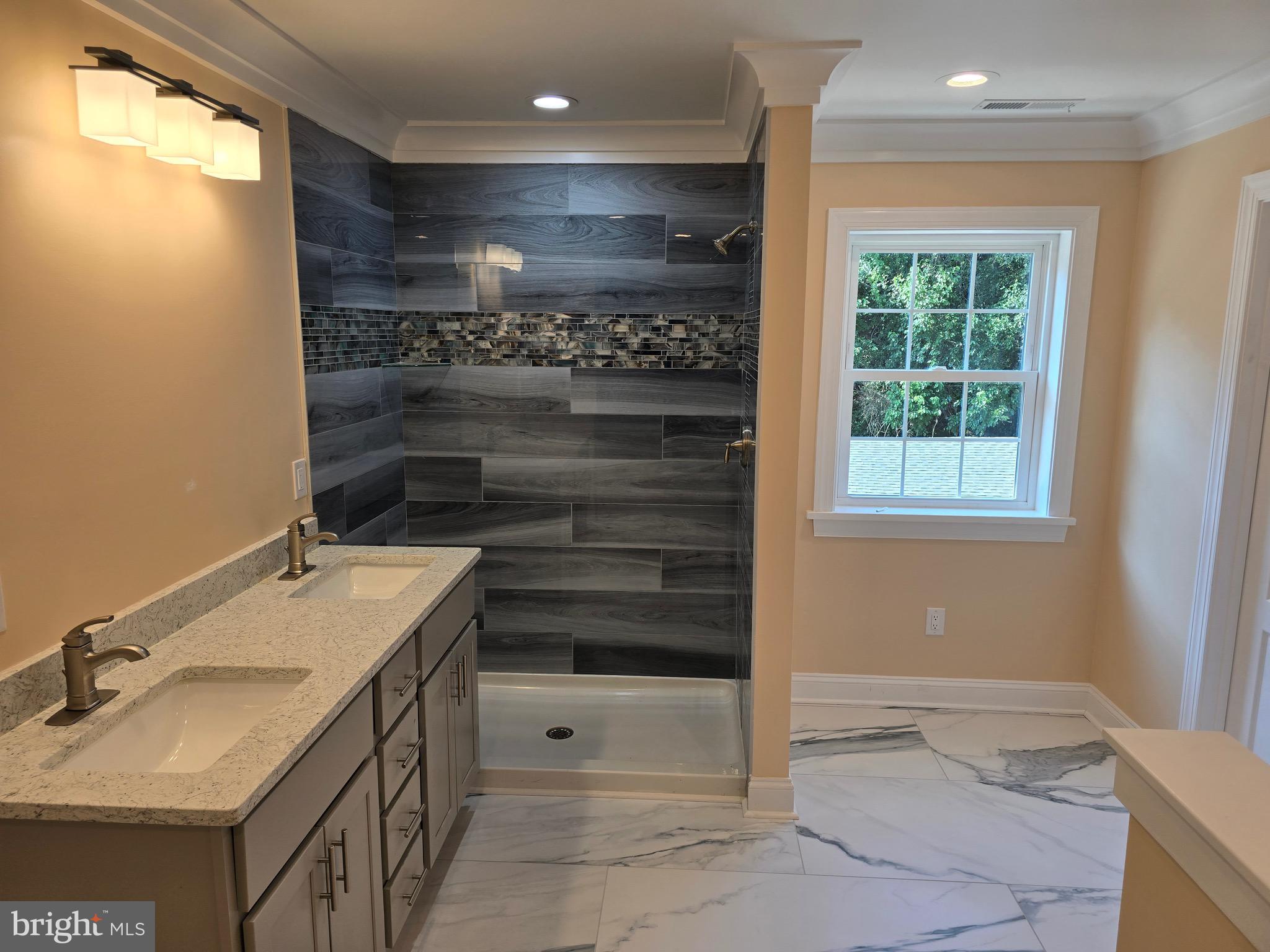 MANOKIN - Residential