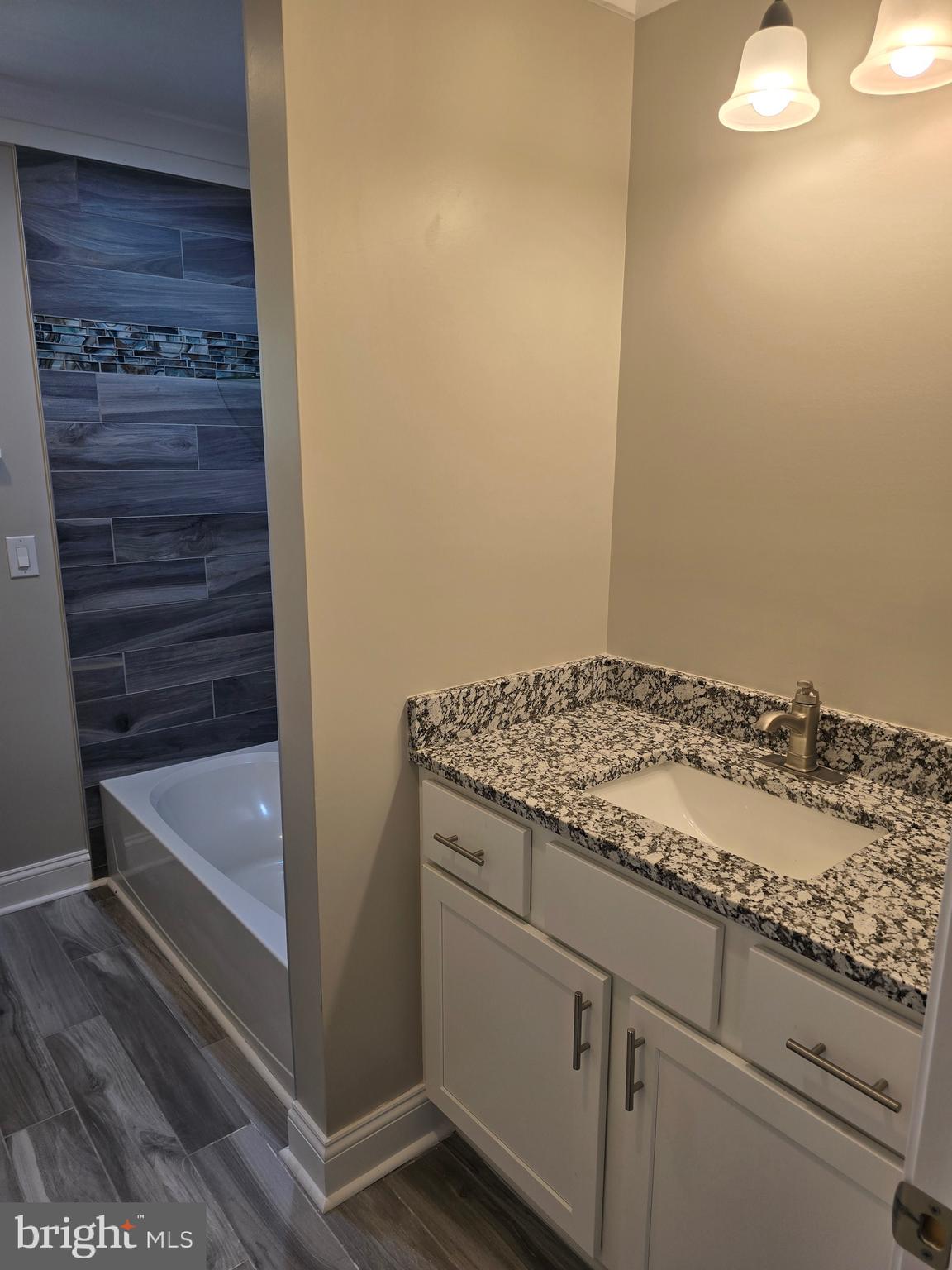 MANOKIN - Residential