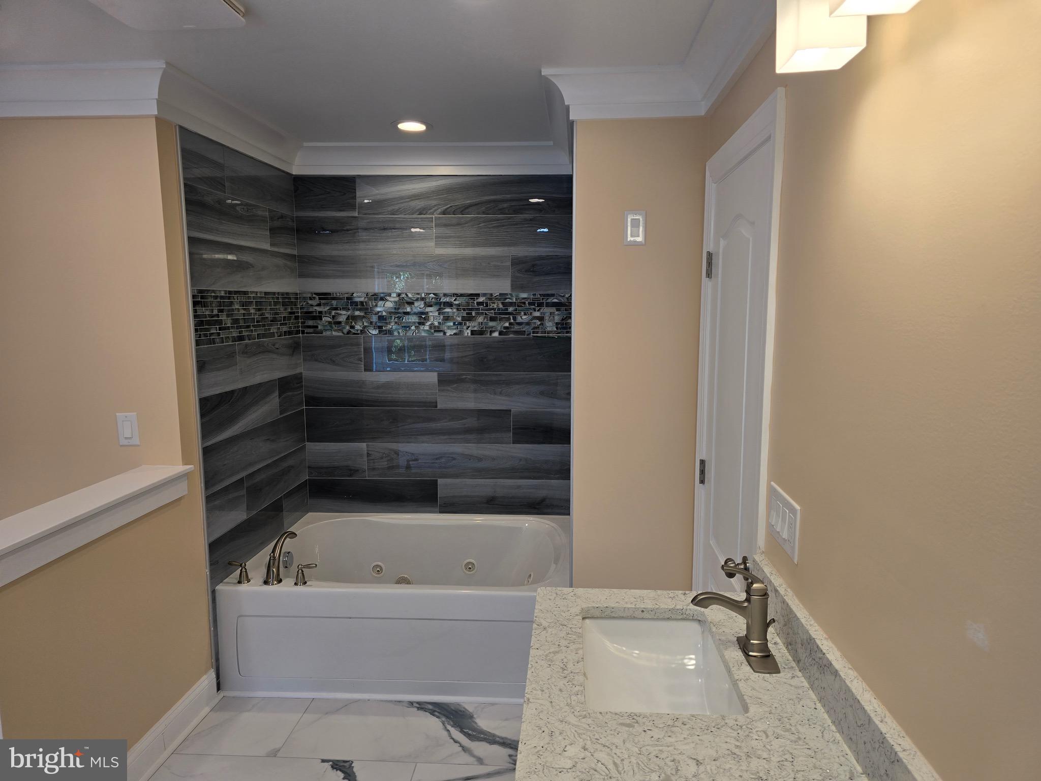 MANOKIN - Residential