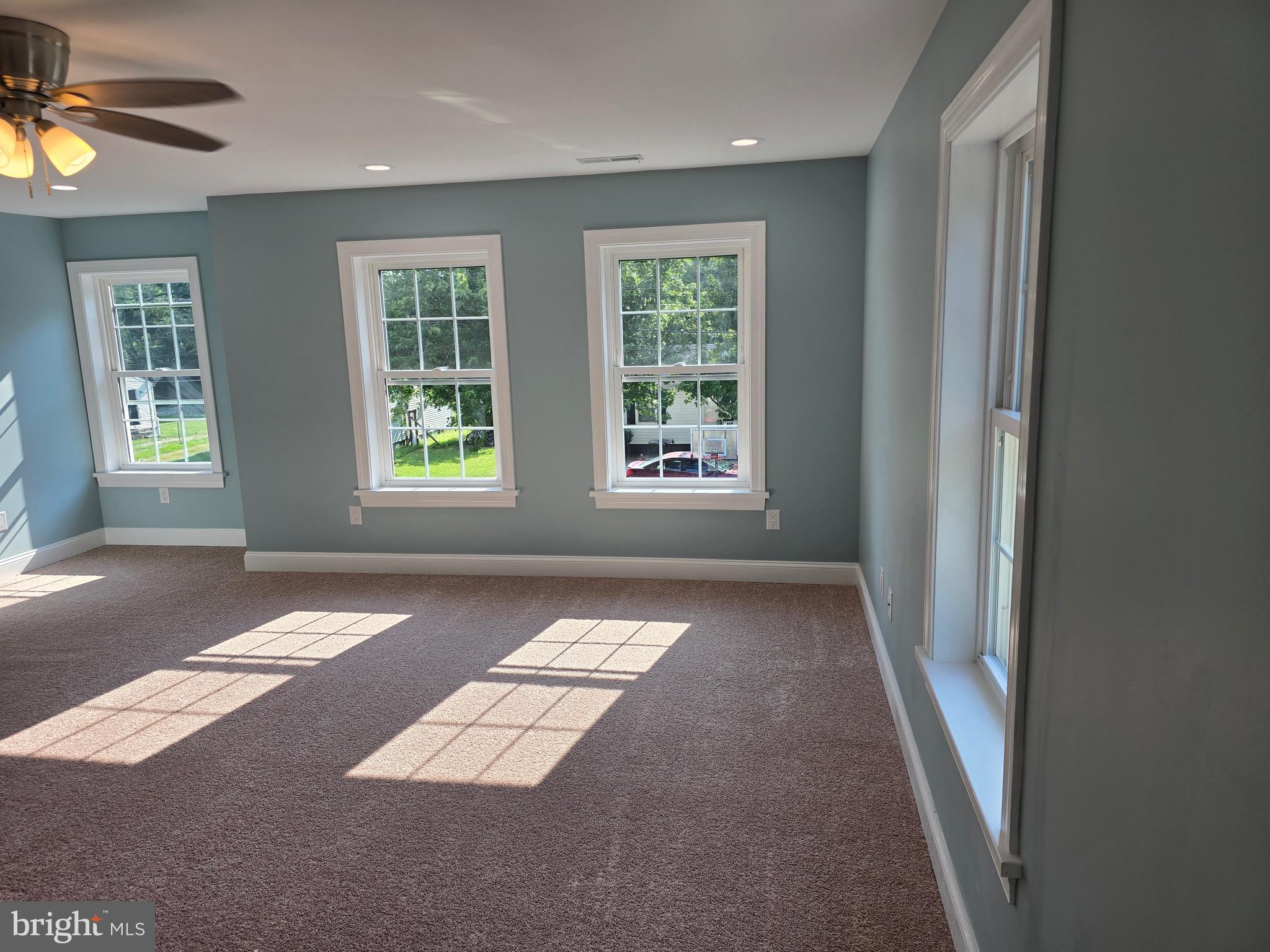 MANOKIN - Residential