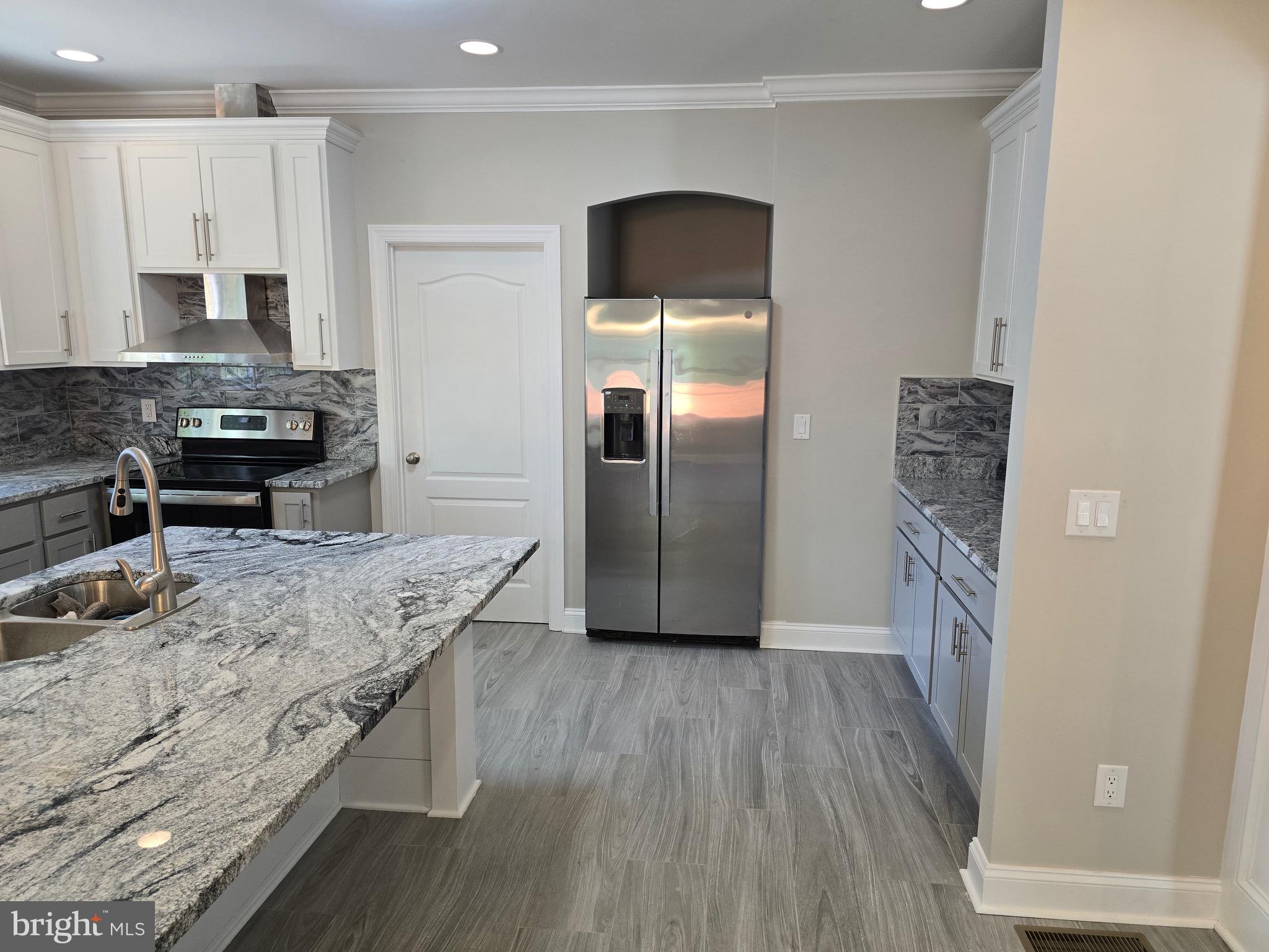 MANOKIN - Residential