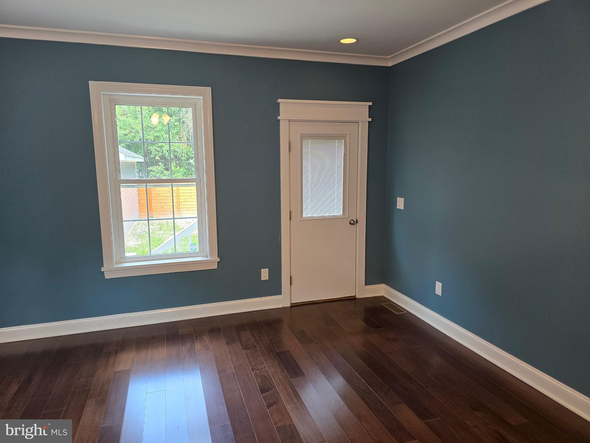 MANOKIN - Residential