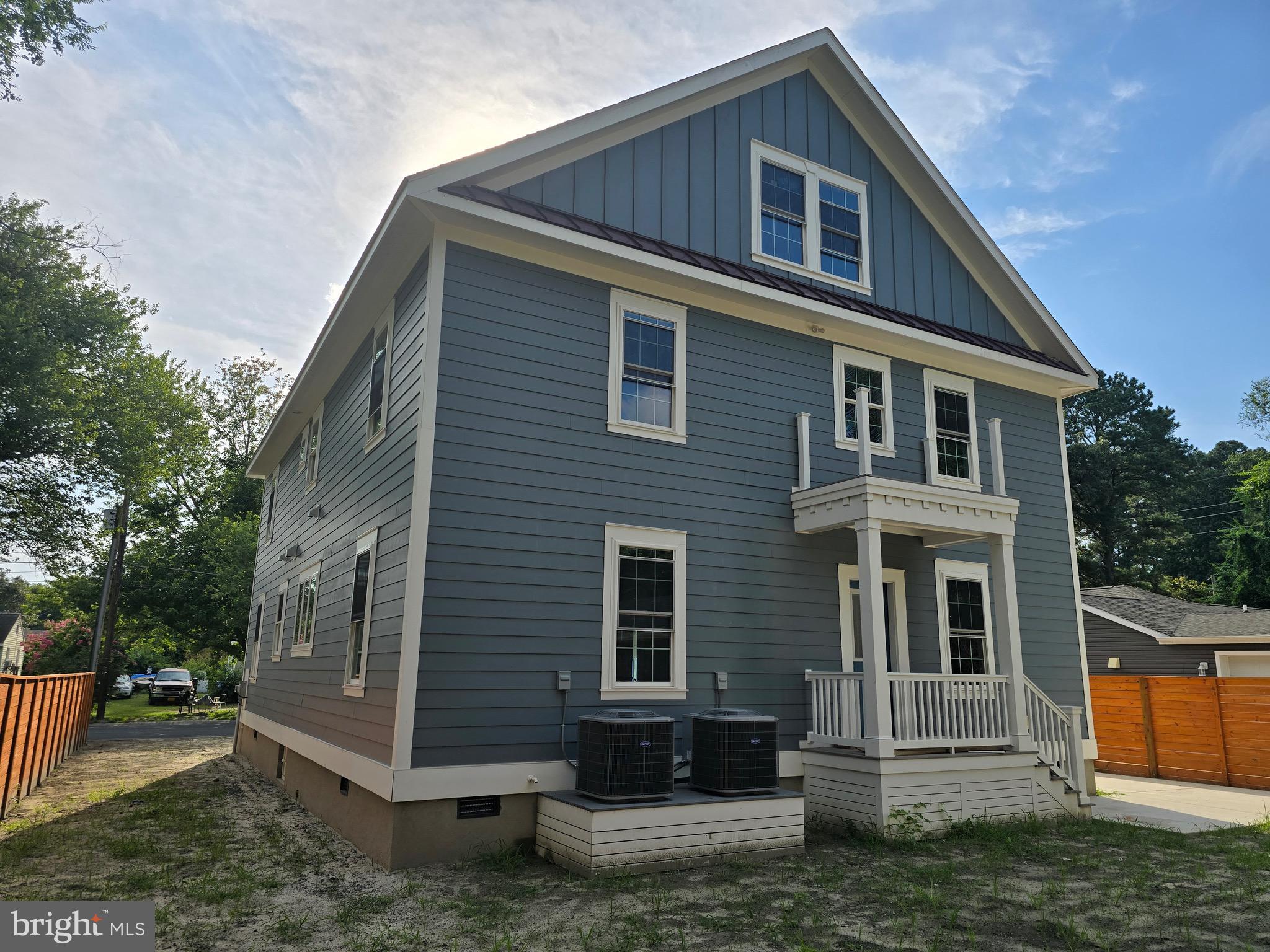 MANOKIN - Residential