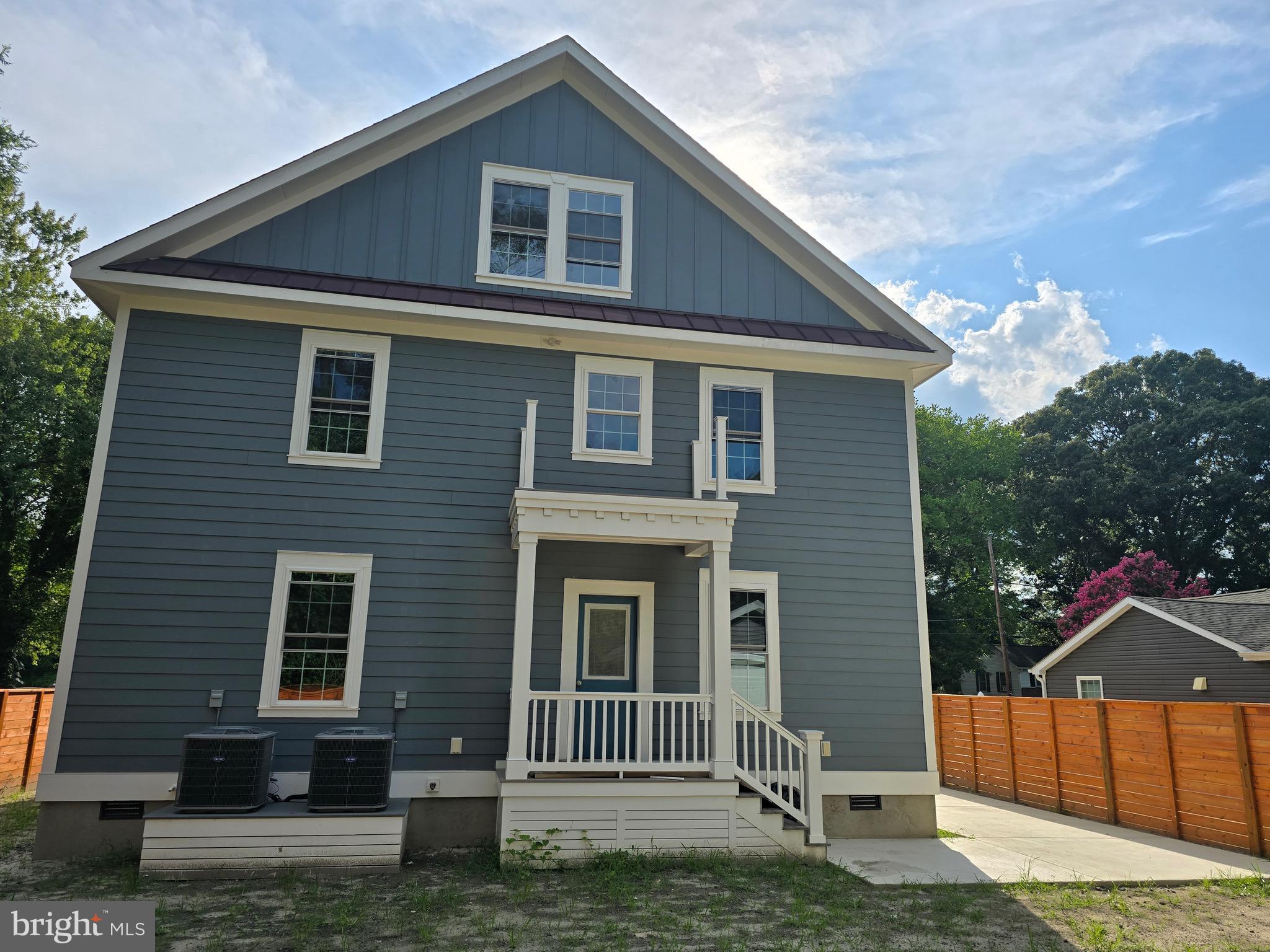 MANOKIN - Residential