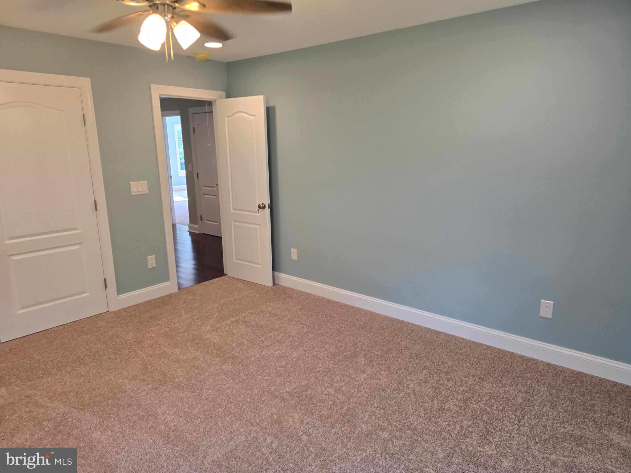 MANOKIN - Residential