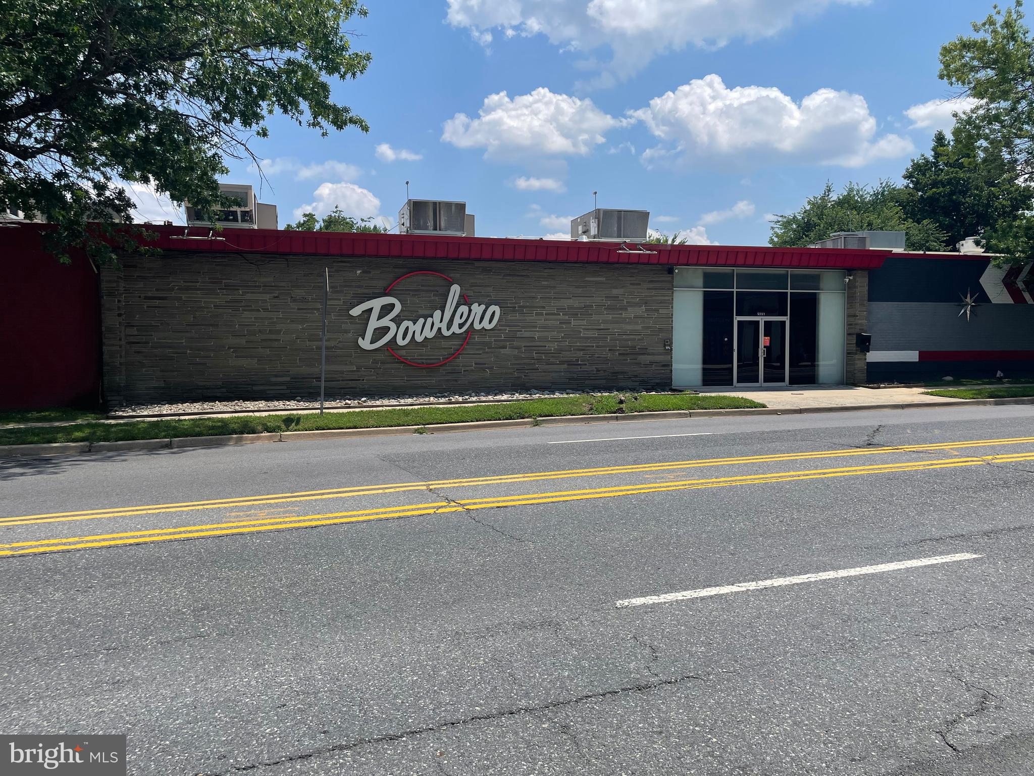 WESTWOOD - Residential Lease