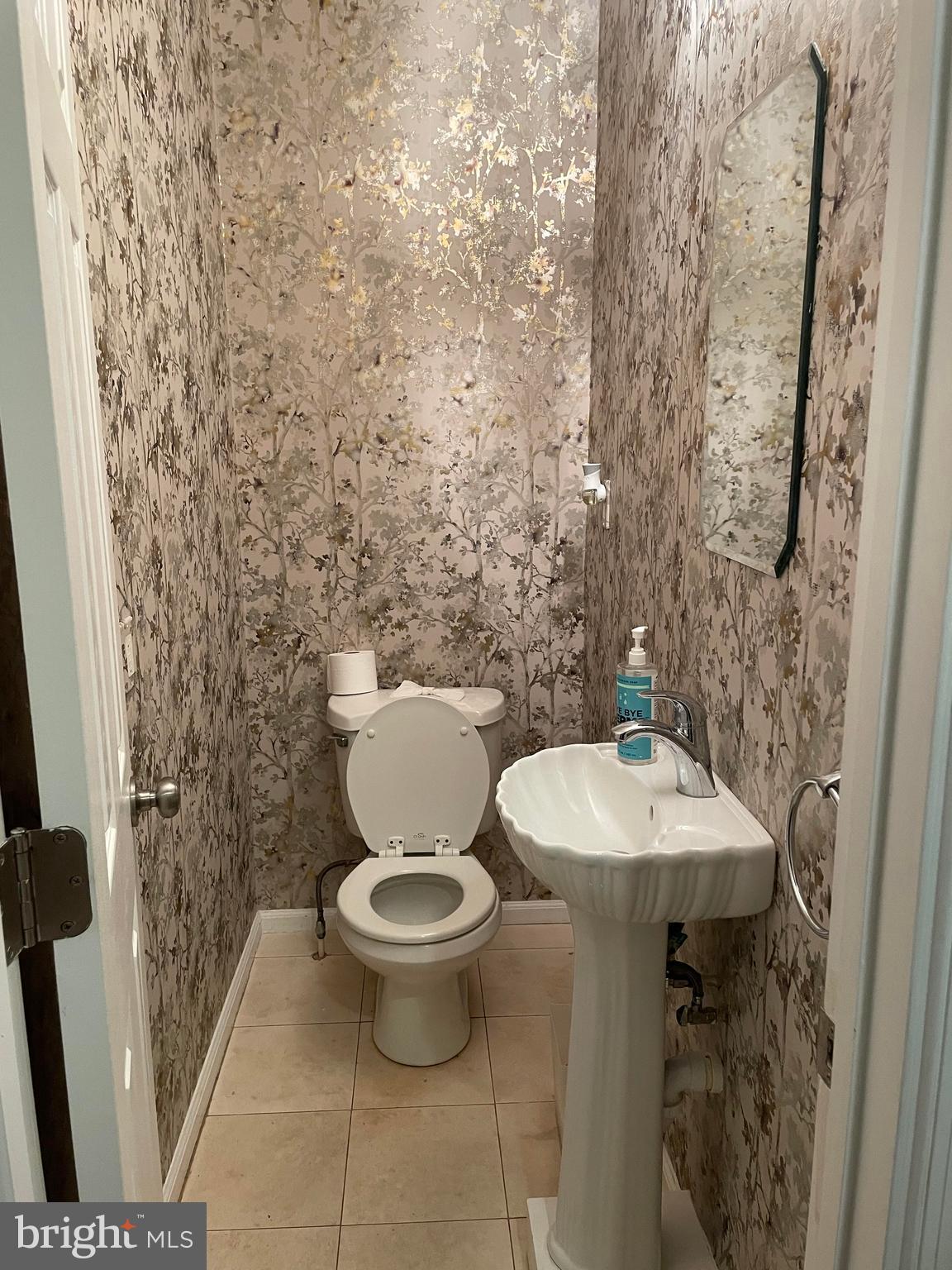 WESTWOOD - Residential Lease