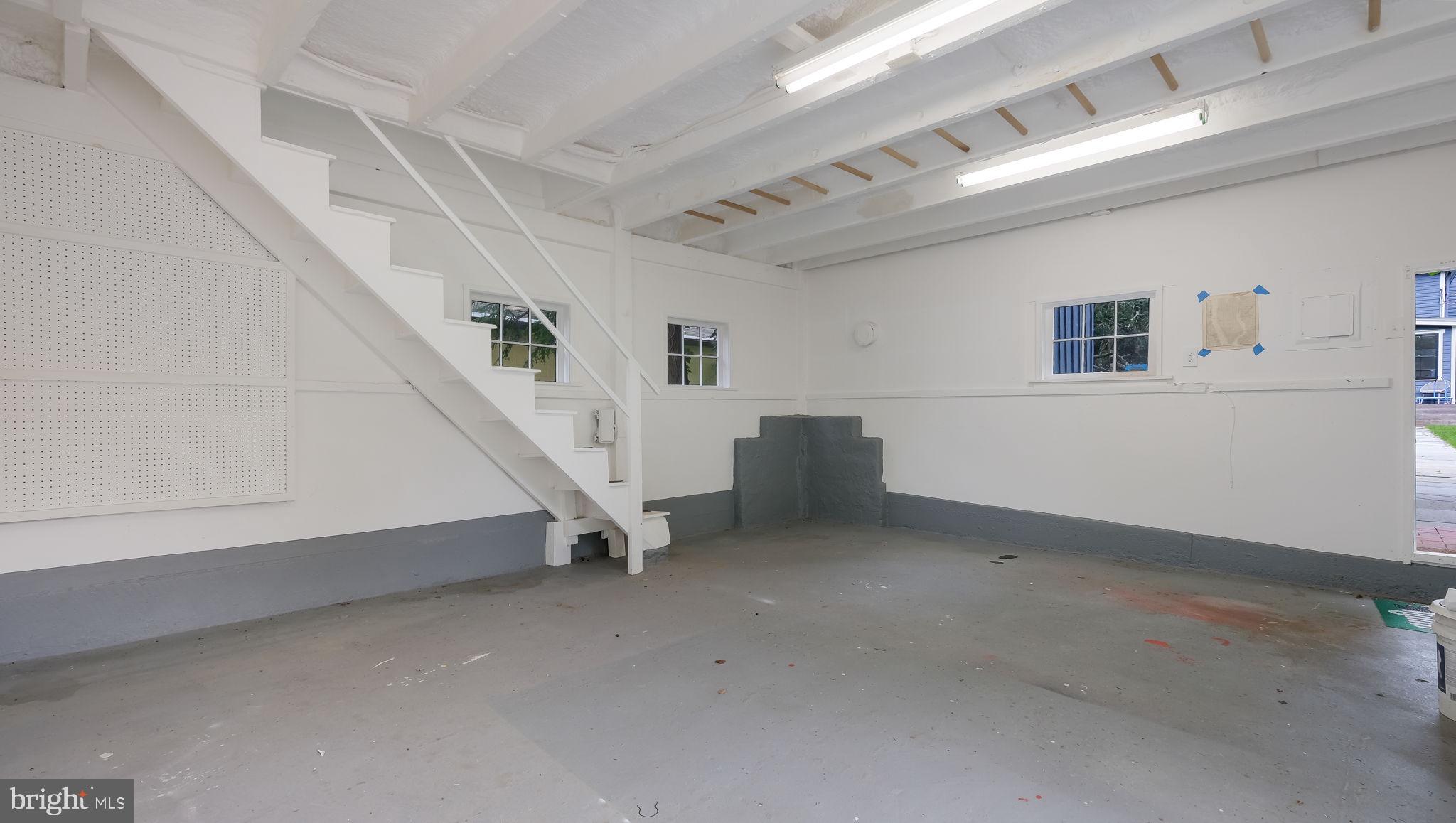 DOYLESTOWN BORO - Residential