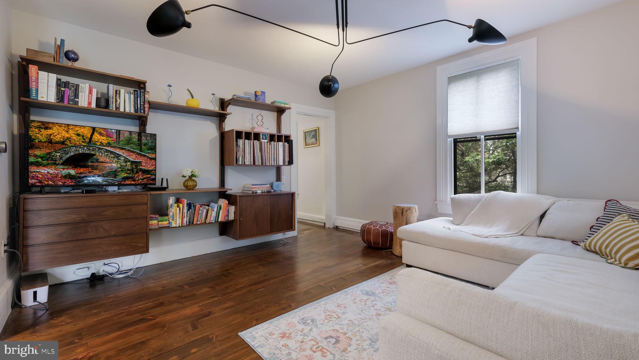 DOYLESTOWN BORO - Residential