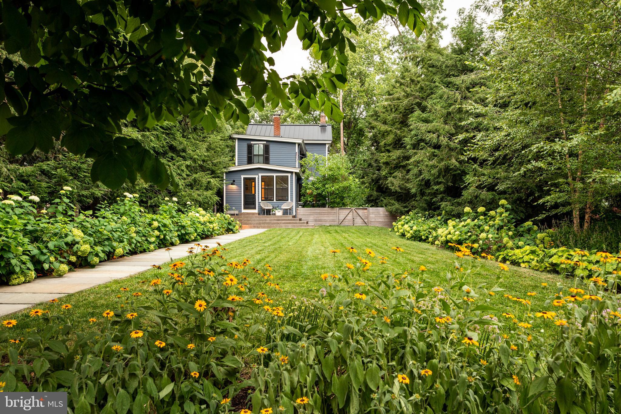 DOYLESTOWN BORO - Residential