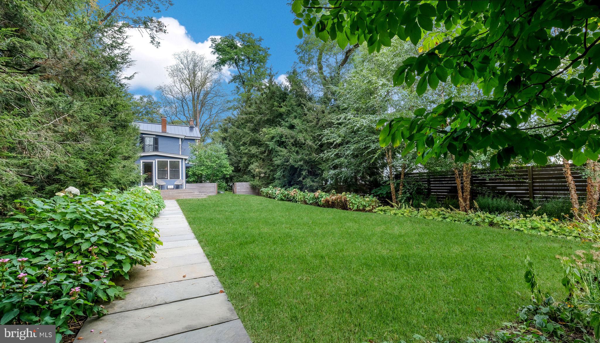 DOYLESTOWN BORO - Residential