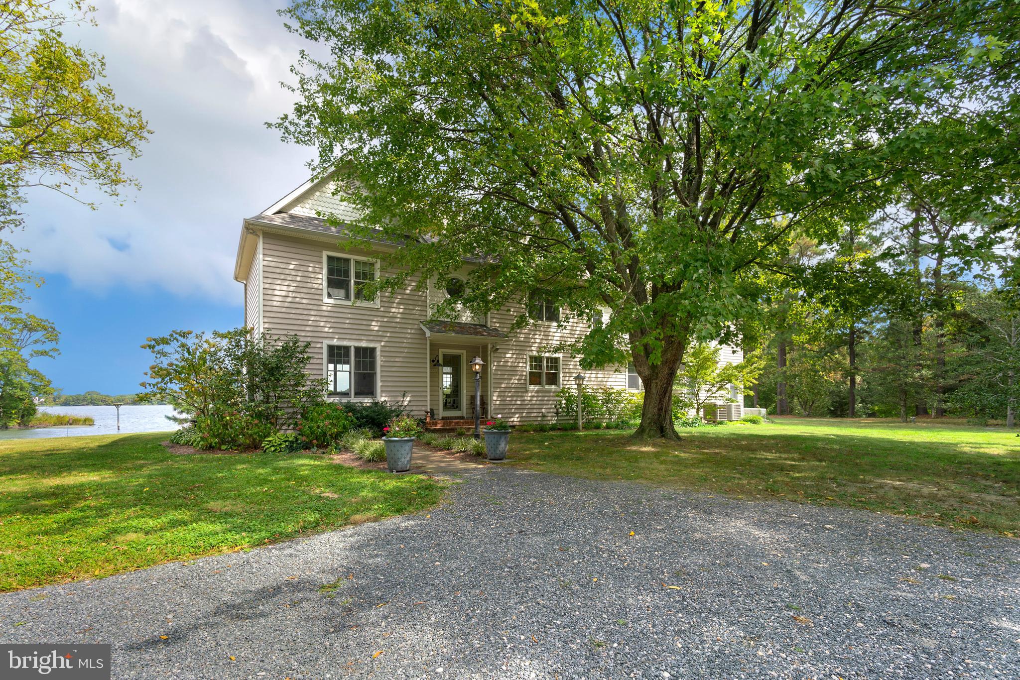 ROCK HALL - Residential