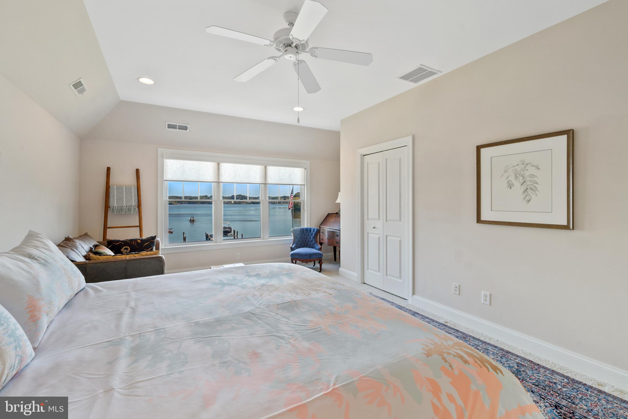 ROCK HALL - Residential