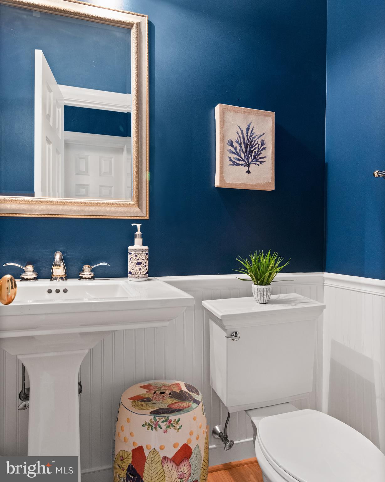 WILD ROSE SHORES - Residential