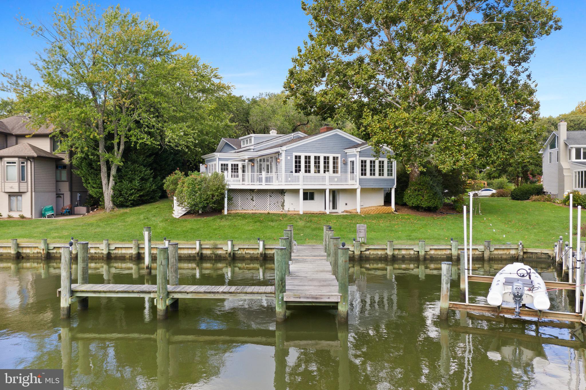 WILD ROSE SHORES - Residential