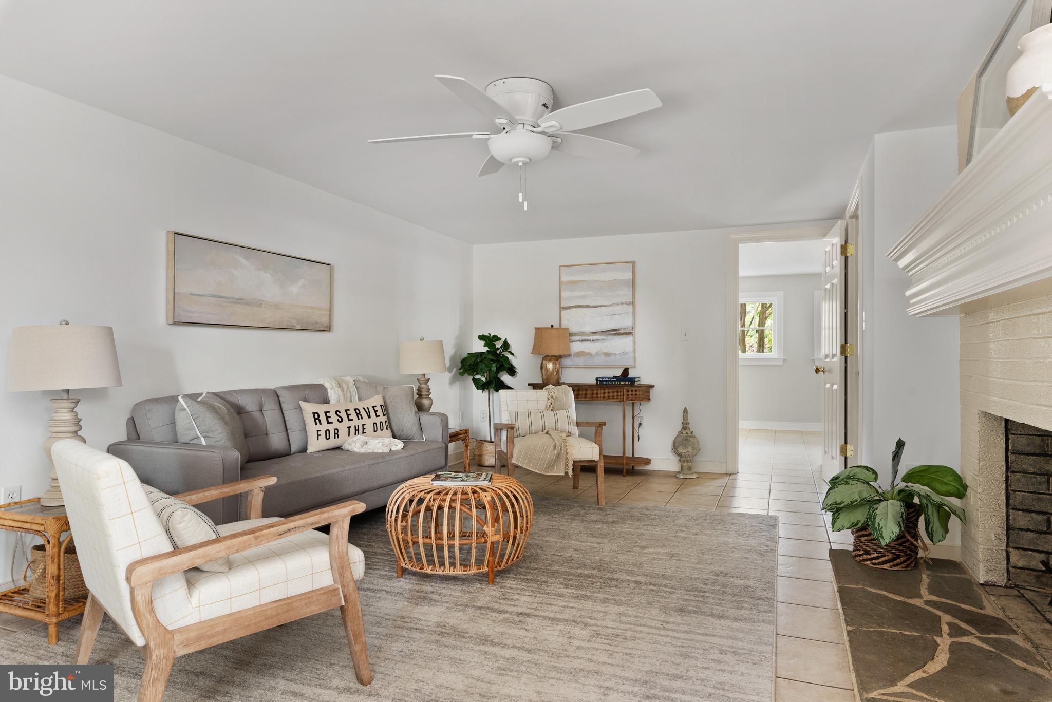 WILD ROSE SHORES - Residential