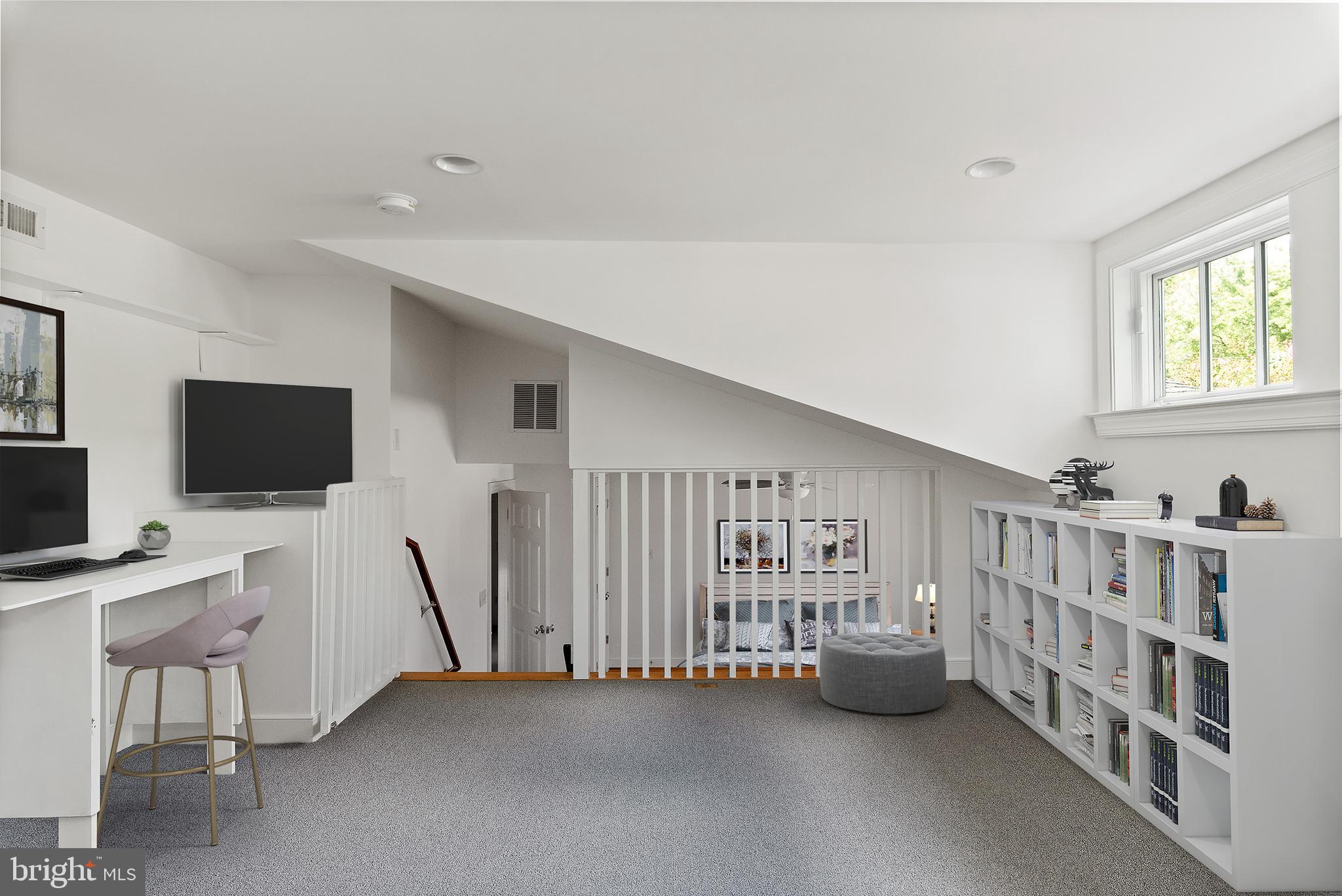 WILD ROSE SHORES - Residential