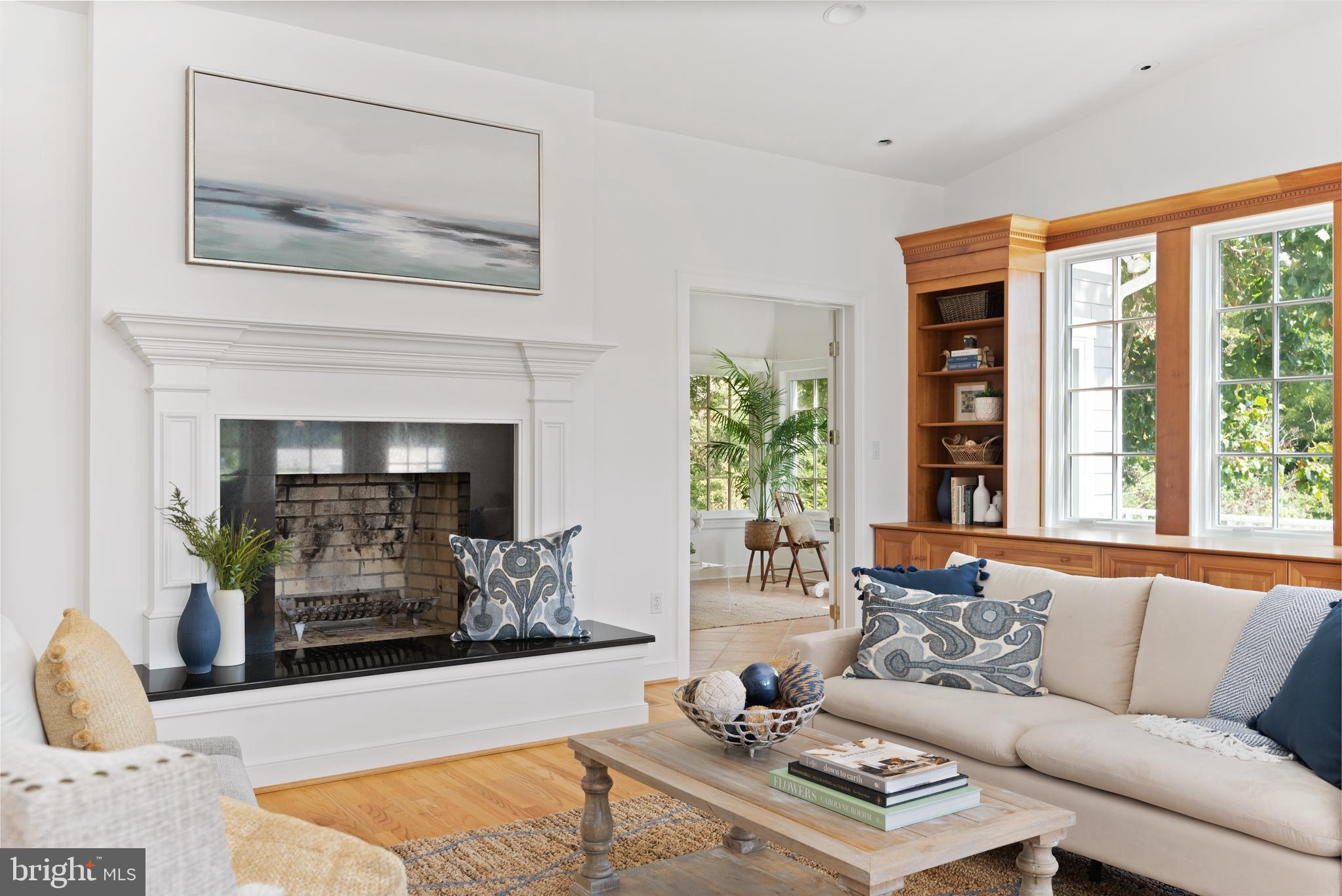 WILD ROSE SHORES - Residential