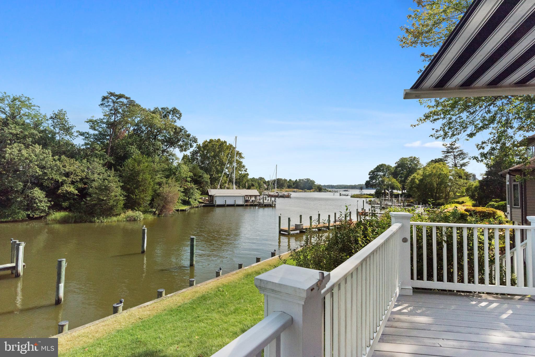 WILD ROSE SHORES - Residential