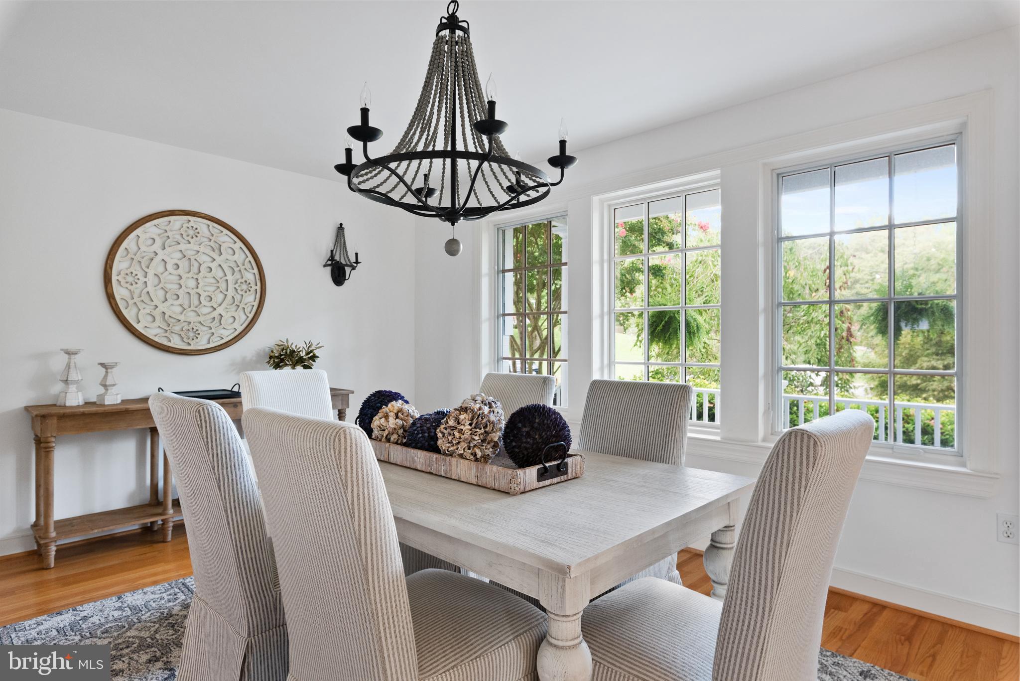 WILD ROSE SHORES - Residential