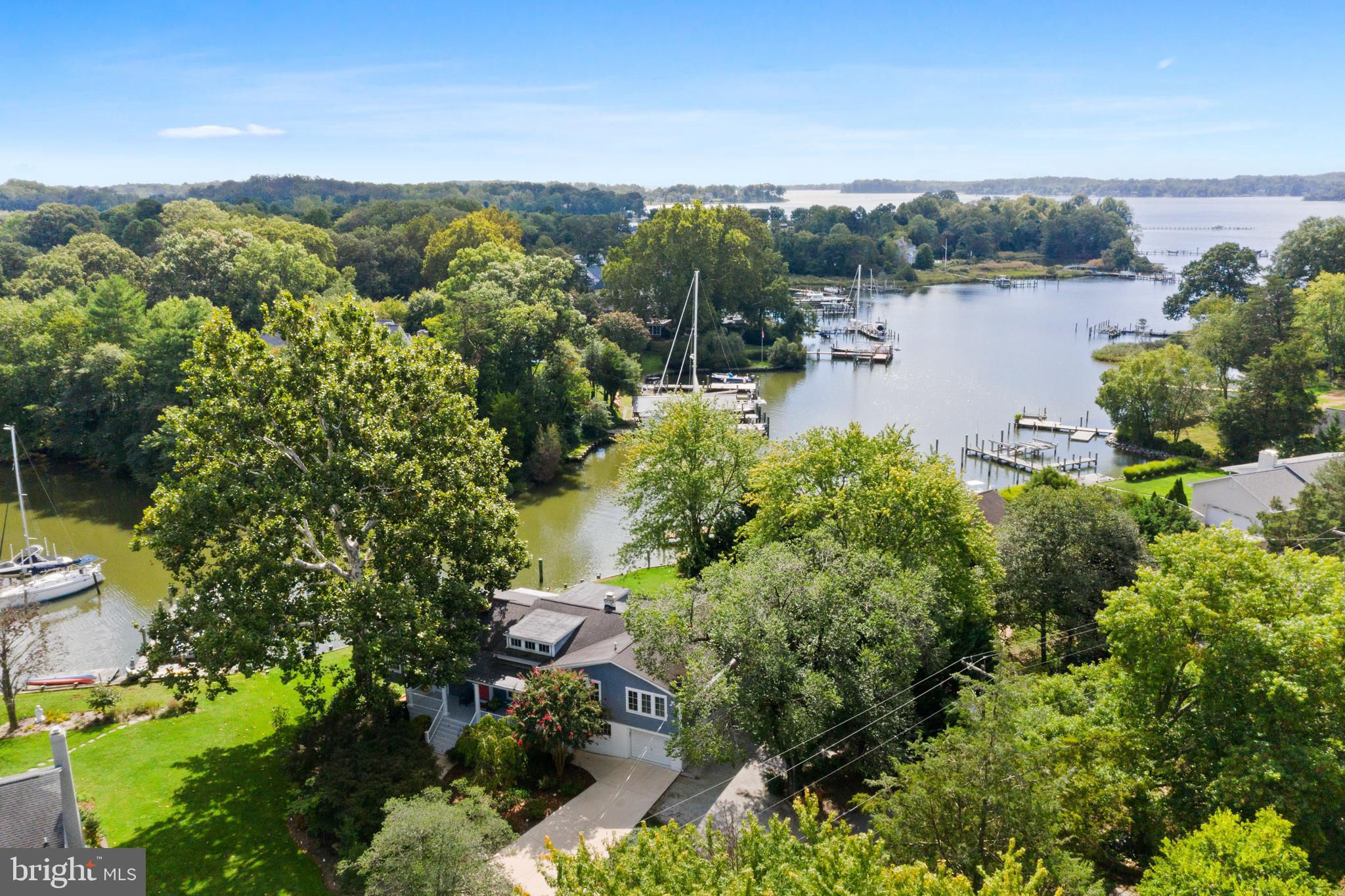 WILD ROSE SHORES - Residential