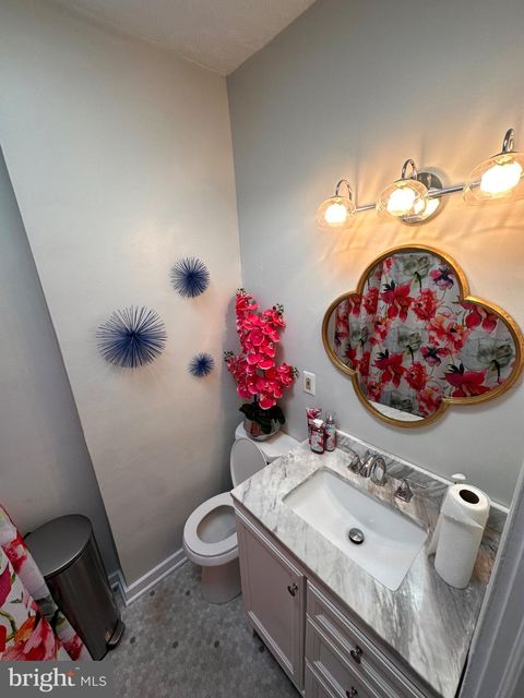 Tiny photo for 5303 Hamlin Avenue, BALTIMORE, MD 21215 (MLS # MDBA2205106)