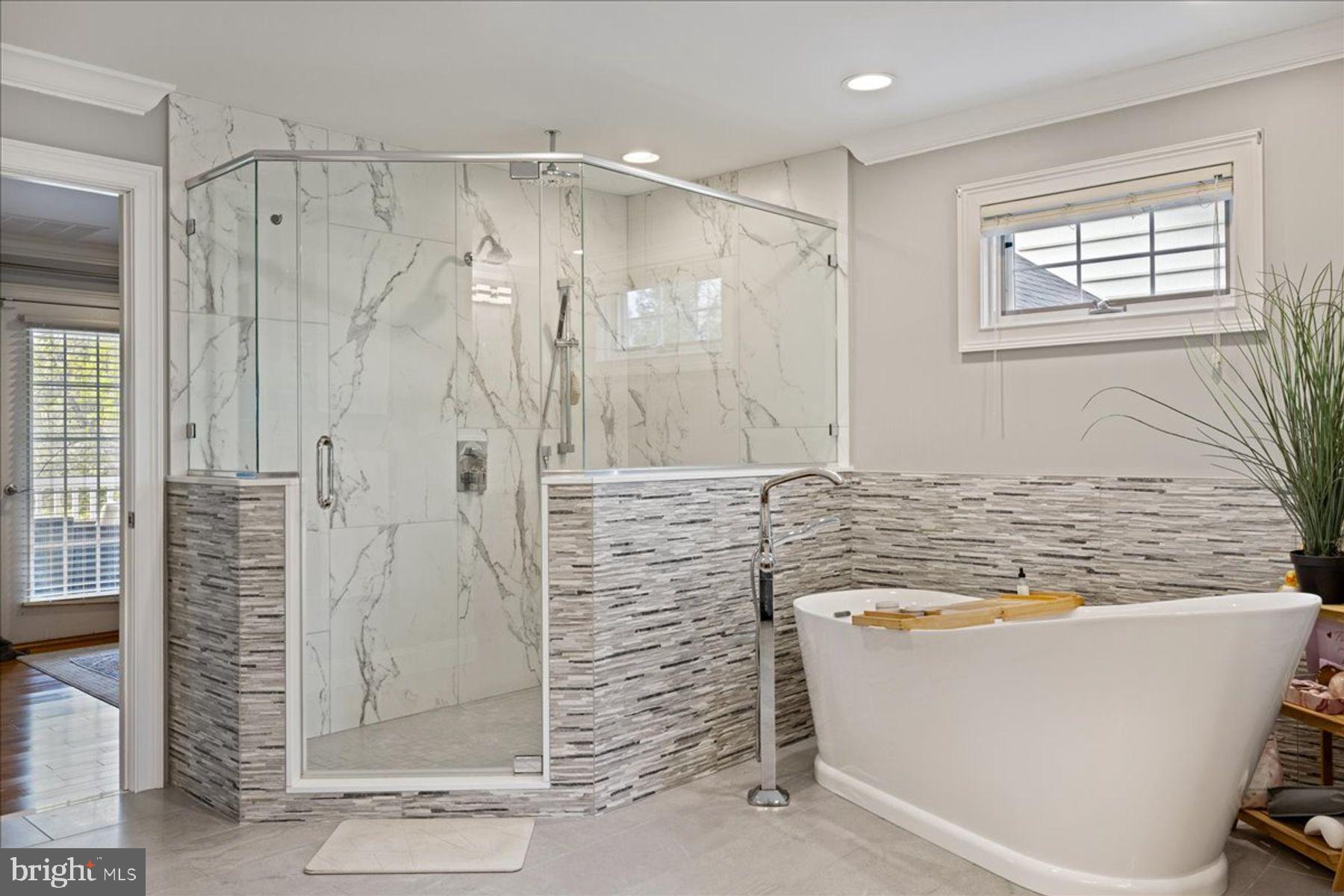 RIDGE VALLEY - Residential