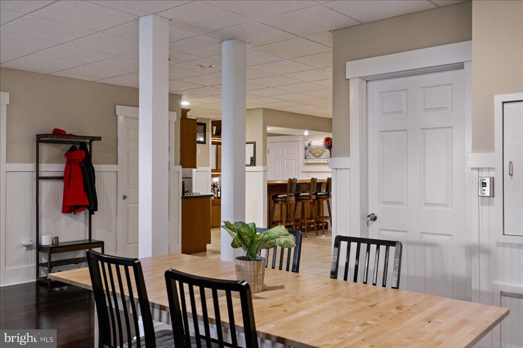 RIDGE VALLEY - Residential