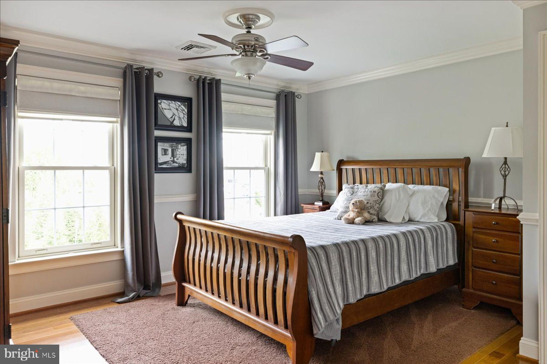 RIDGE VALLEY - Residential