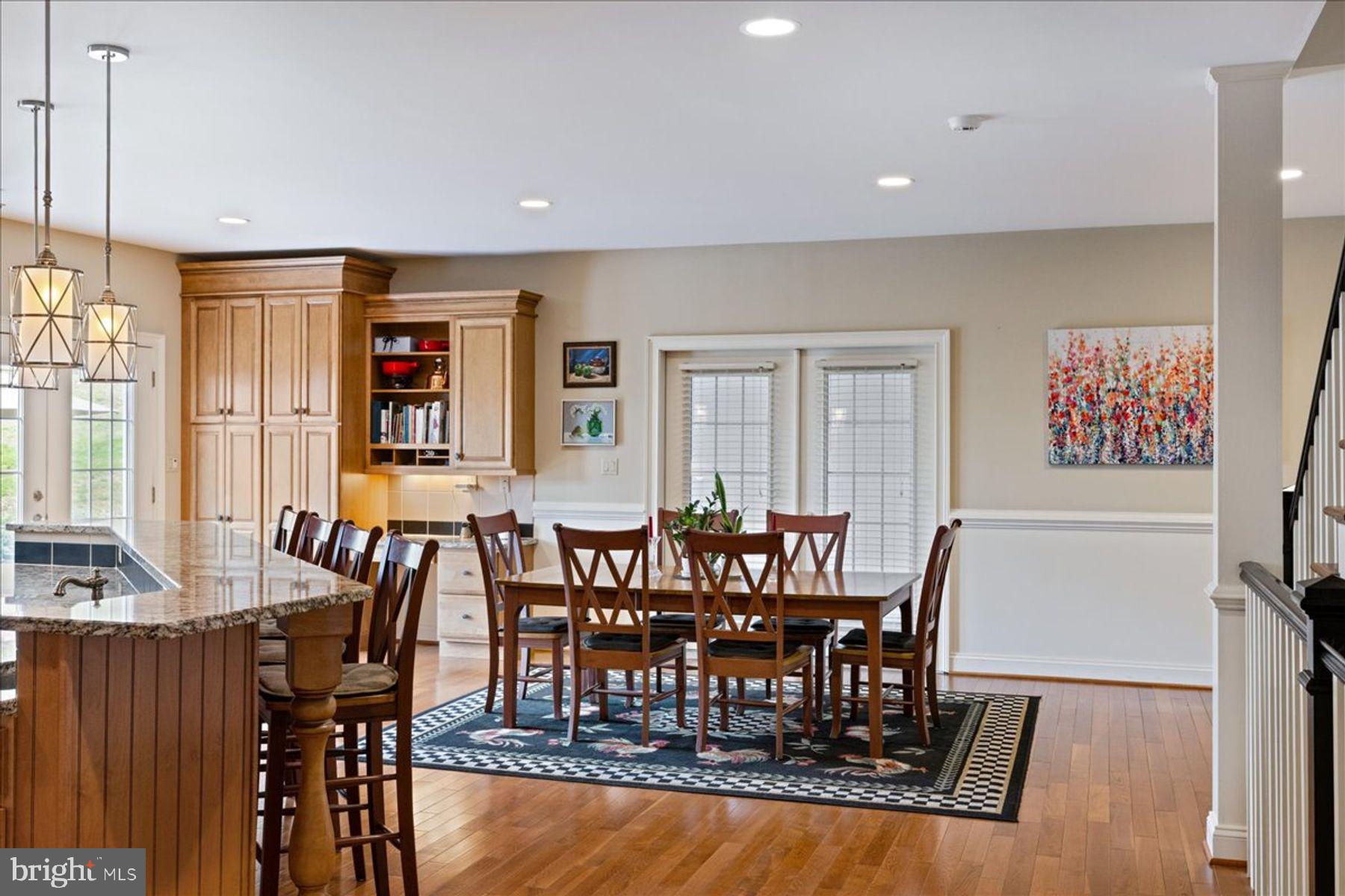 RIDGE VALLEY - Residential