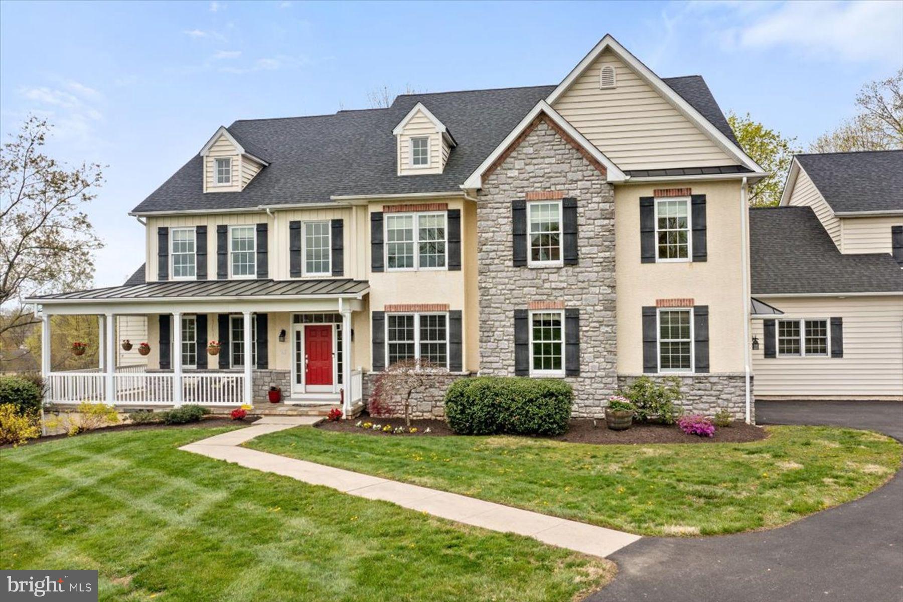 RIDGE VALLEY - Residential