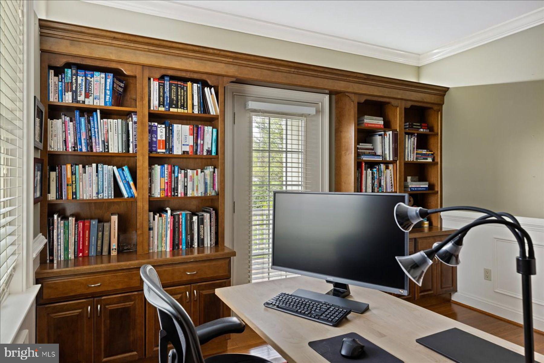 RIDGE VALLEY - Residential