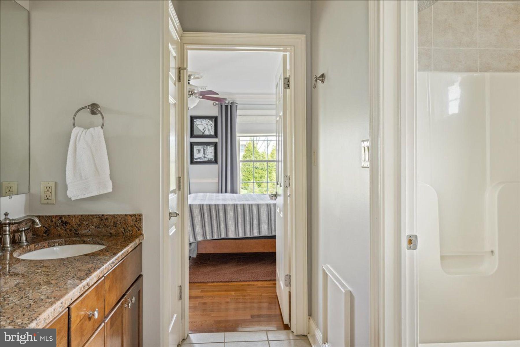 RIDGE VALLEY - Residential