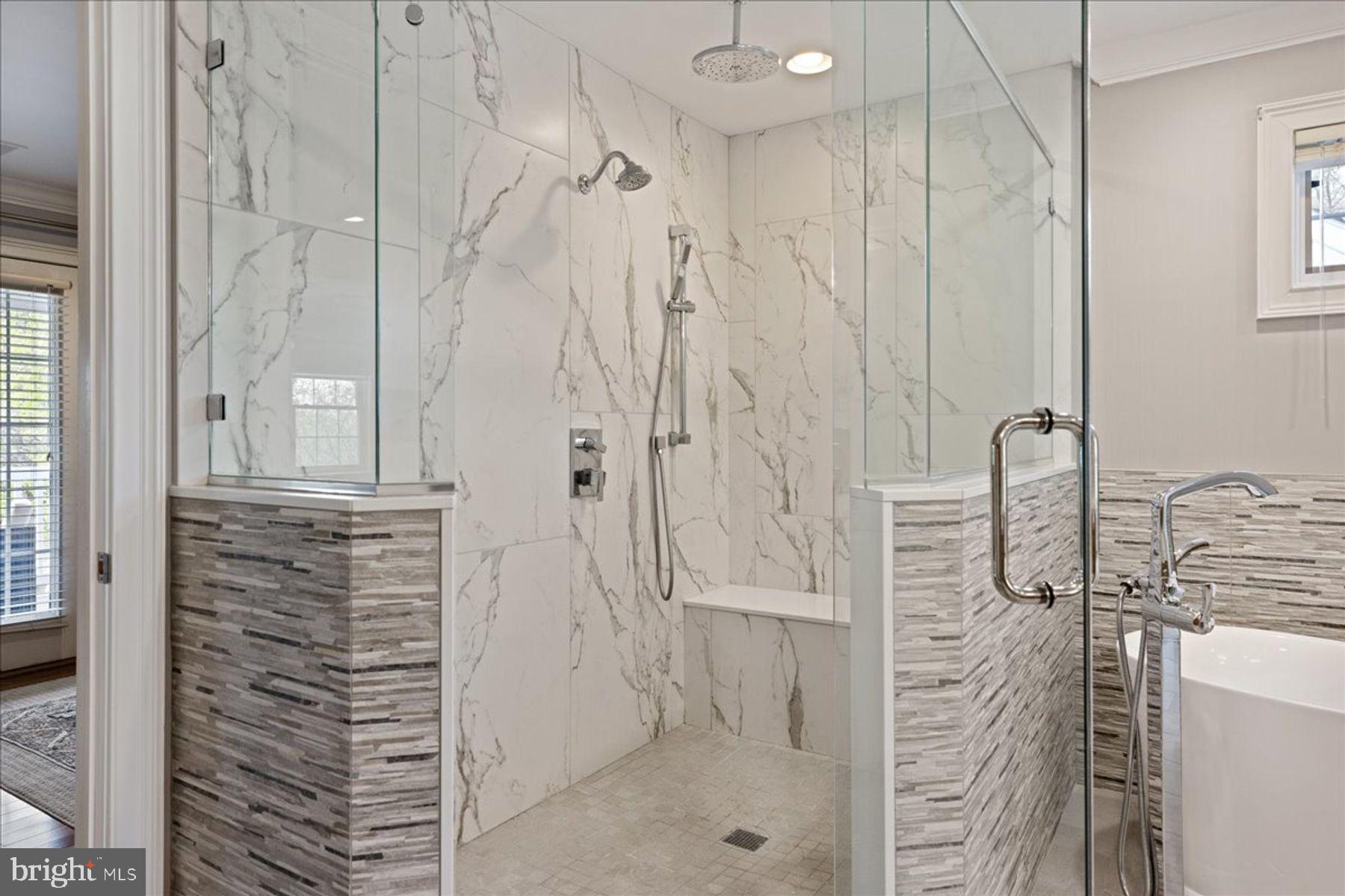 RIDGE VALLEY - Residential