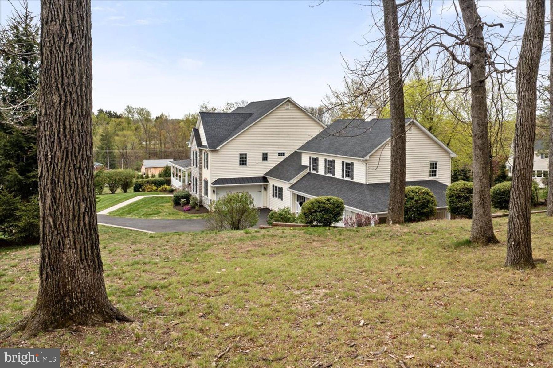 RIDGE VALLEY - Residential