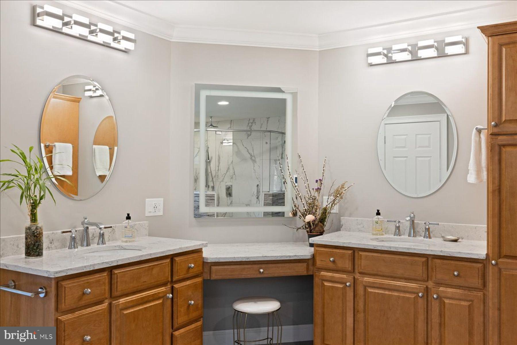 RIDGE VALLEY - Residential