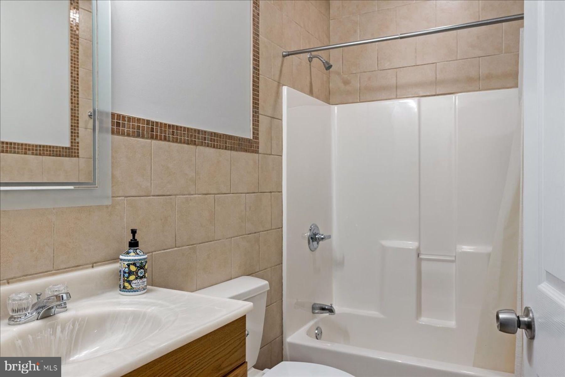 RIDGE VALLEY - Residential