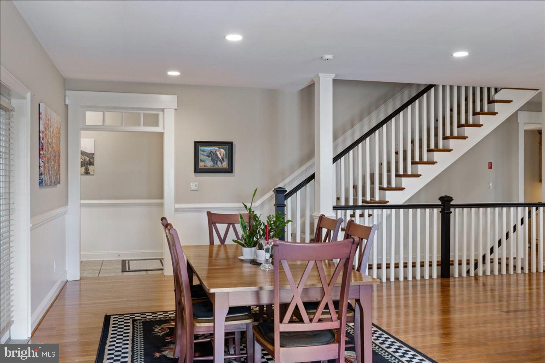 RIDGE VALLEY - Residential