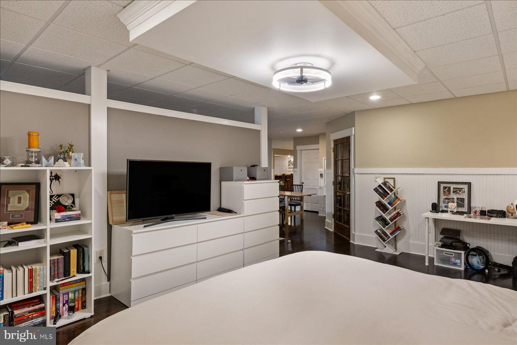 RIDGE VALLEY - Residential