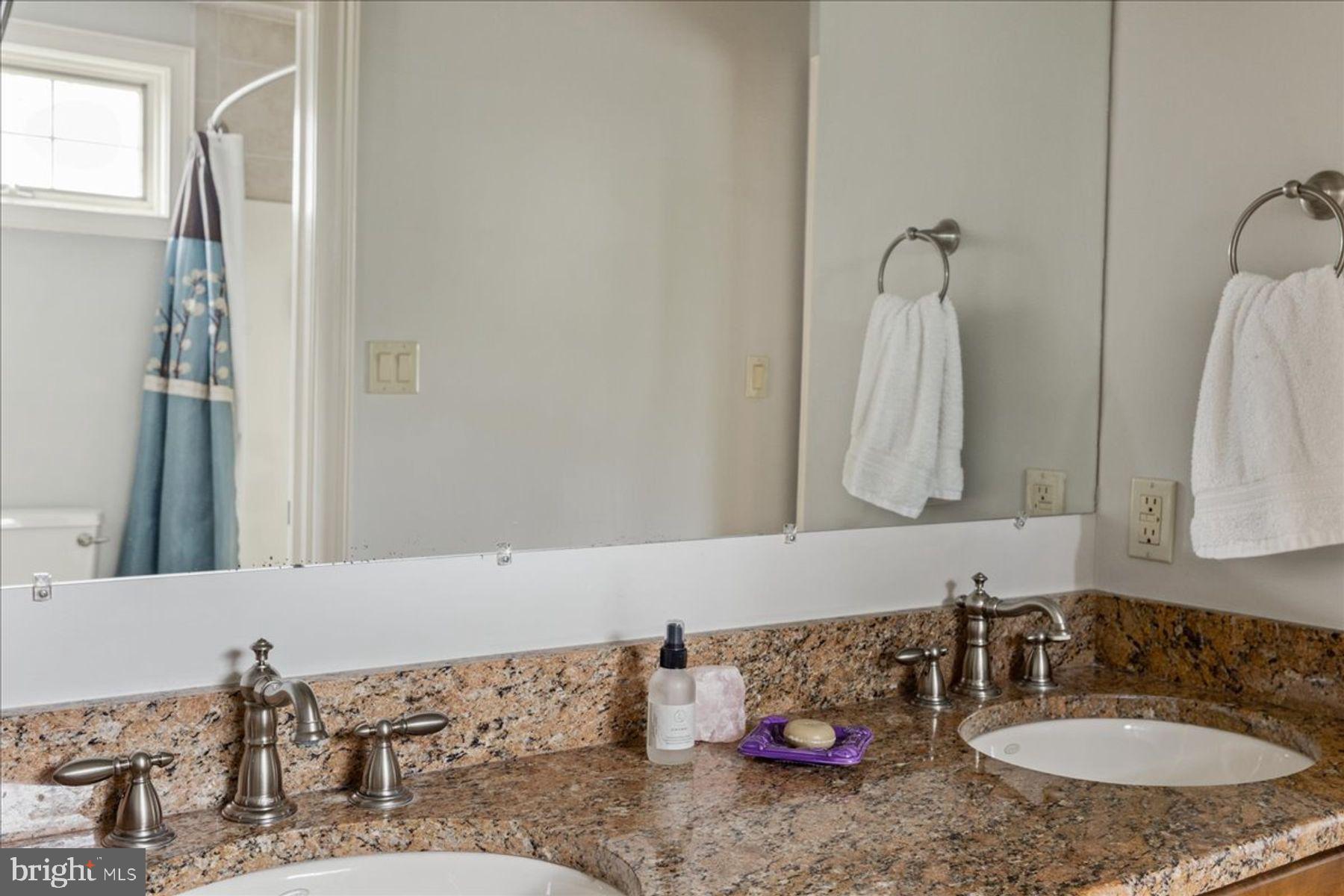 RIDGE VALLEY - Residential