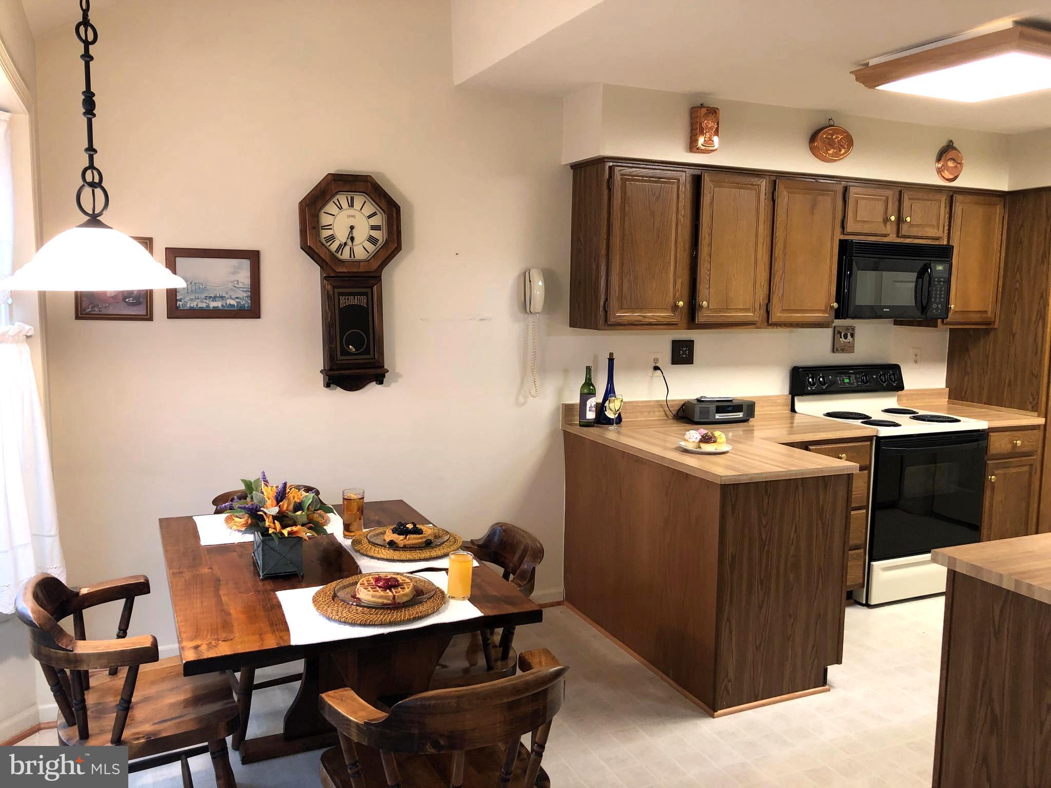 LIFESTYLE AT SULLY STATION - Residential