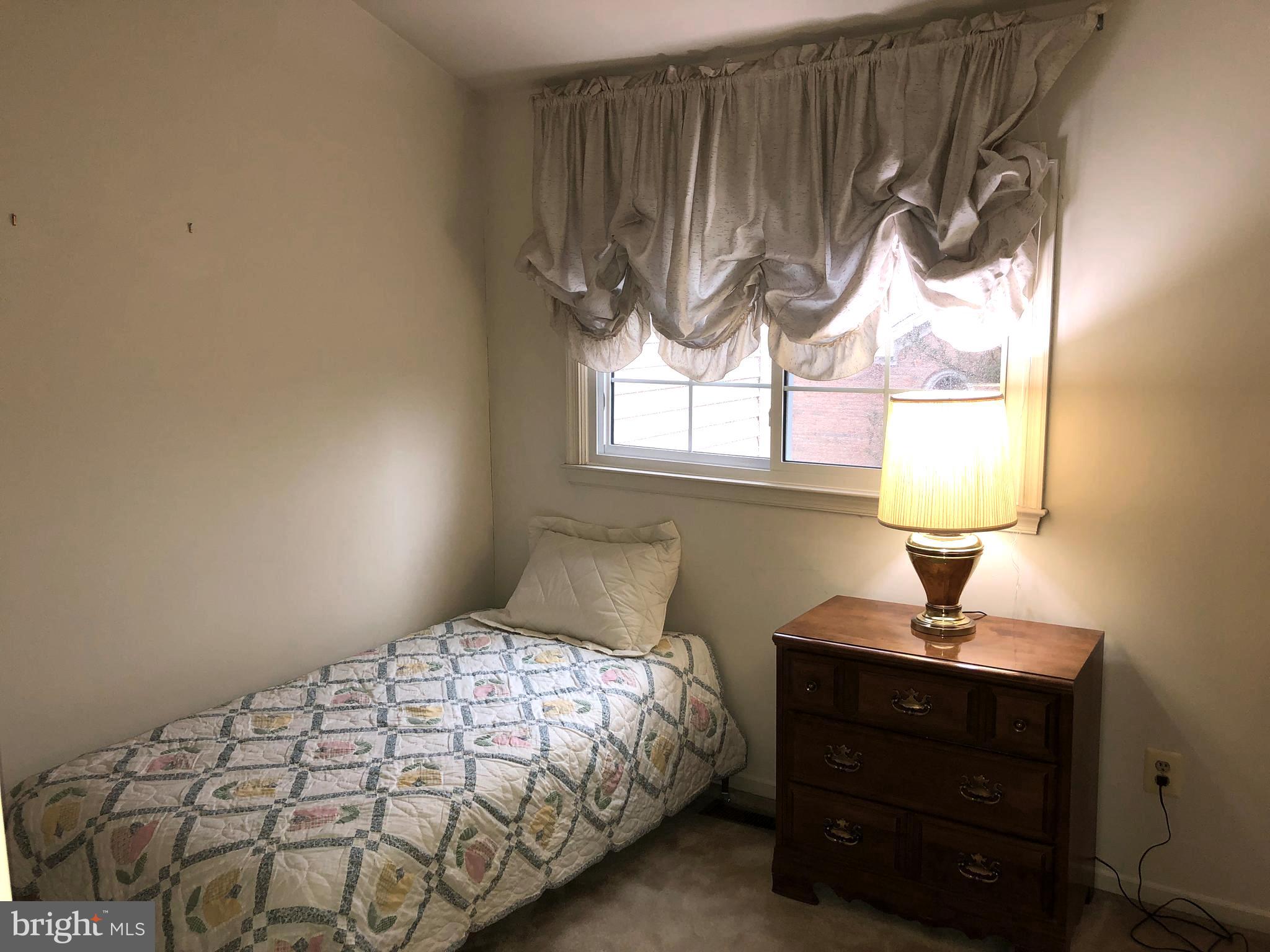 LIFESTYLE AT SULLY STATION - Residential