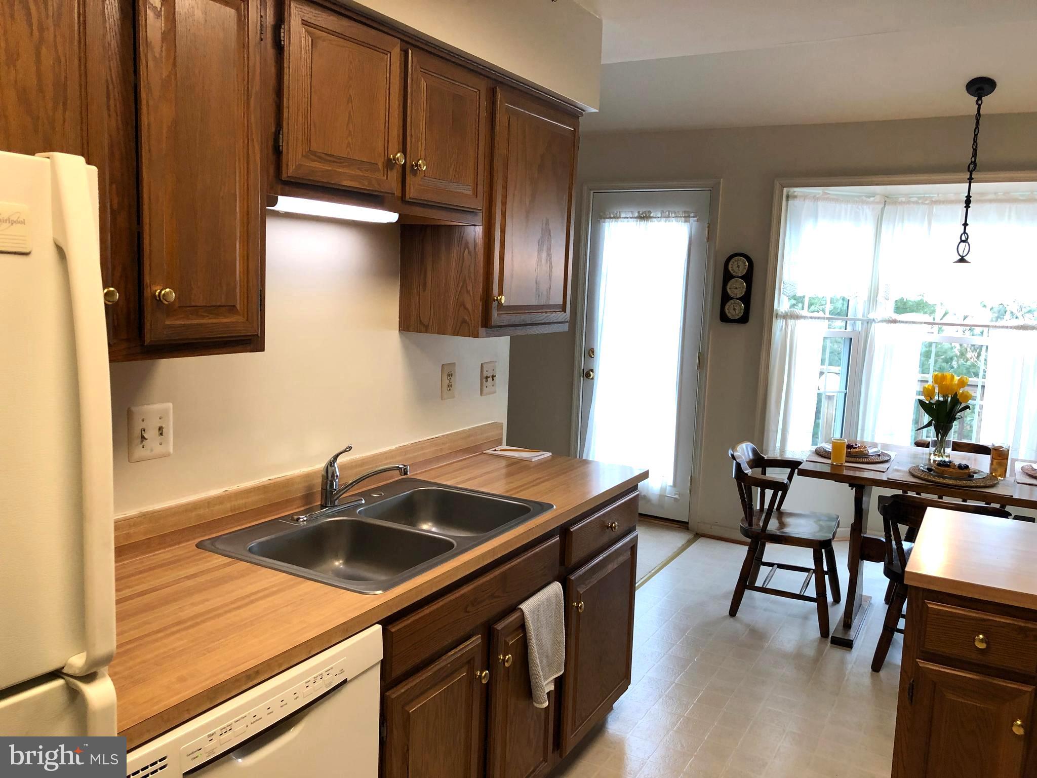 LIFESTYLE AT SULLY STATION - Residential