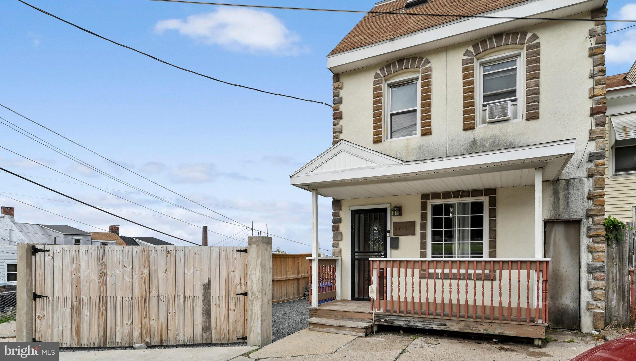 1019 SOUTH STREET