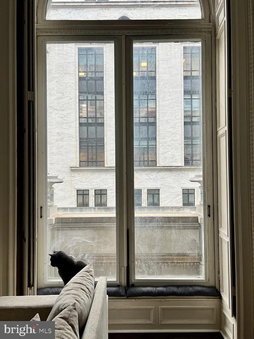 WASHINGTON SQ WEST - Residential