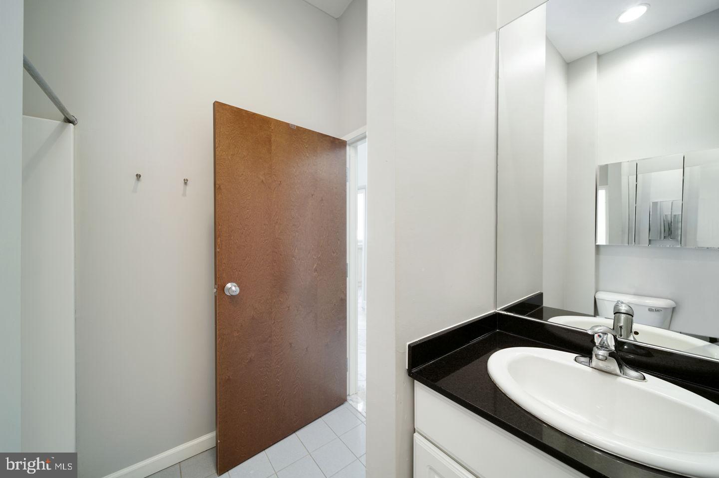 WASHINGTON SQ WEST - Residential