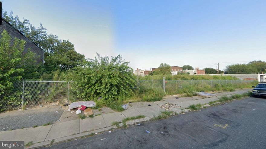 11 large congruent lots in the heart of Kensington. Cant be developed as single family homes, or re-zoned for a large multi-family development site.