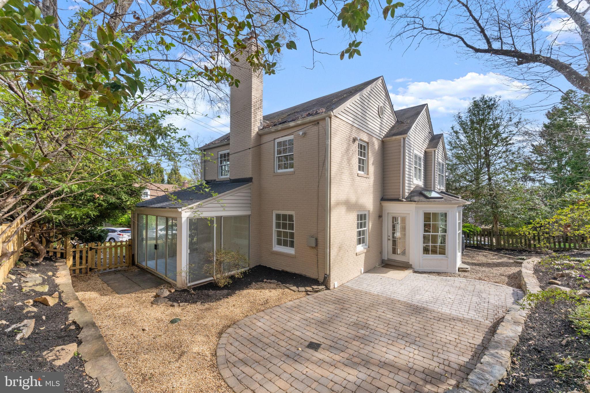 WESTGATE - Residential